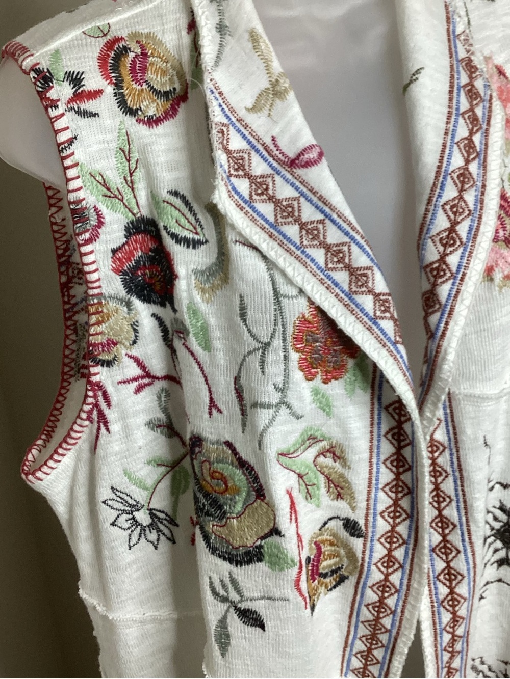 John Mark Embroidered Cotton Vest Floral Boho FairyCore White Lg - Picture 3 of 8